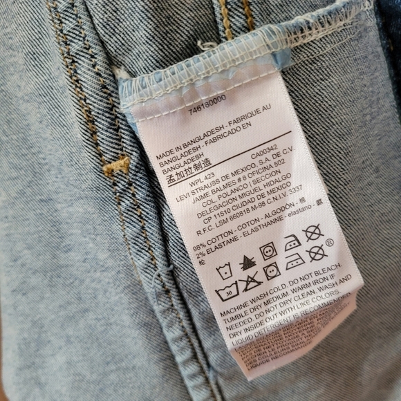 Denizen From Levi's Trucker Jean Denim Jacket Size Women's Medium - Picture 13 of 13